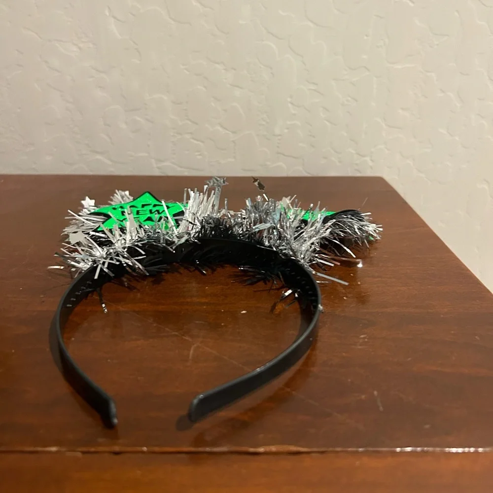 Happy New Year Green Star Tinsel Headband